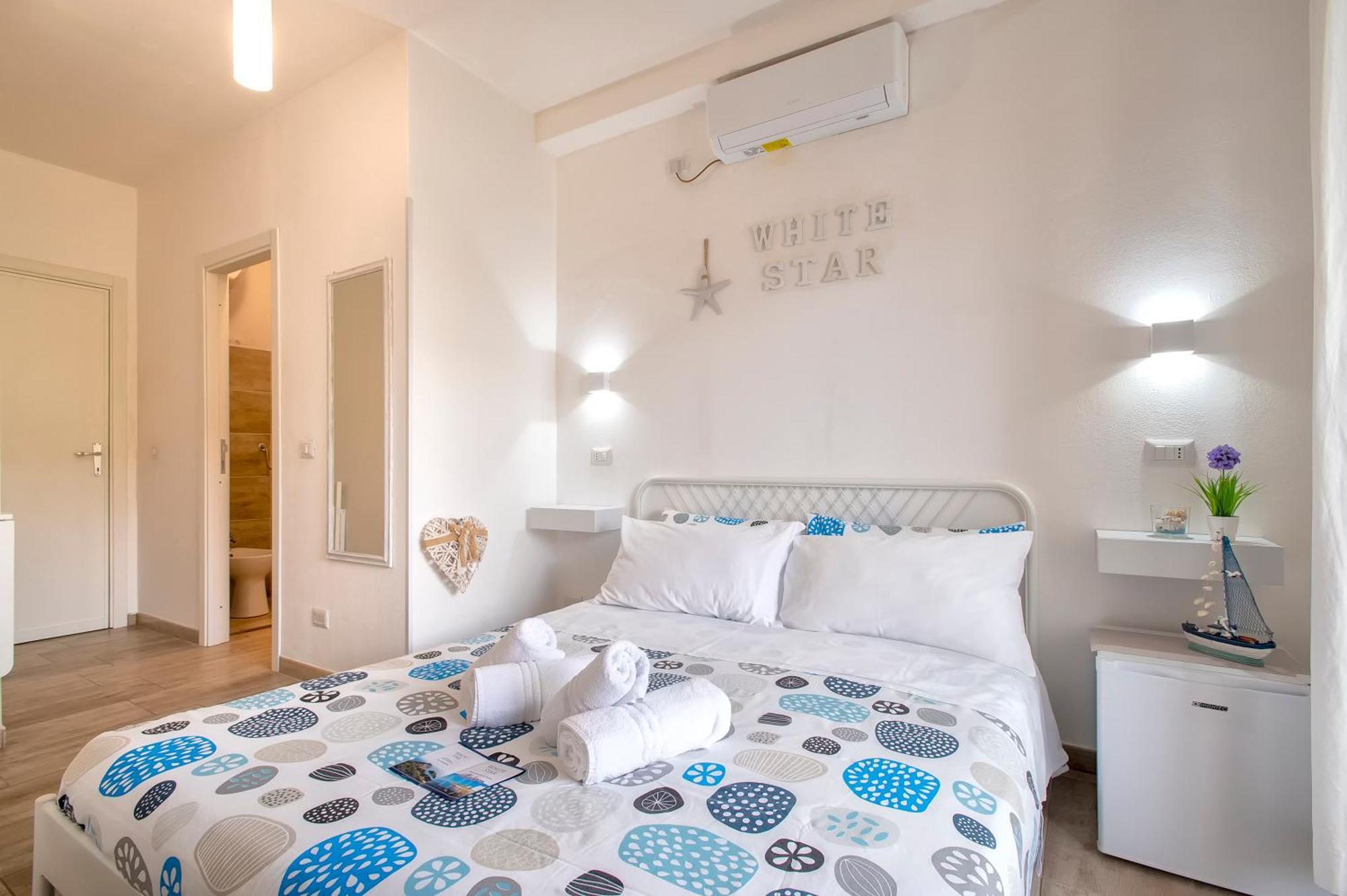 White Star Rooms Алгеро Екстериор снимка