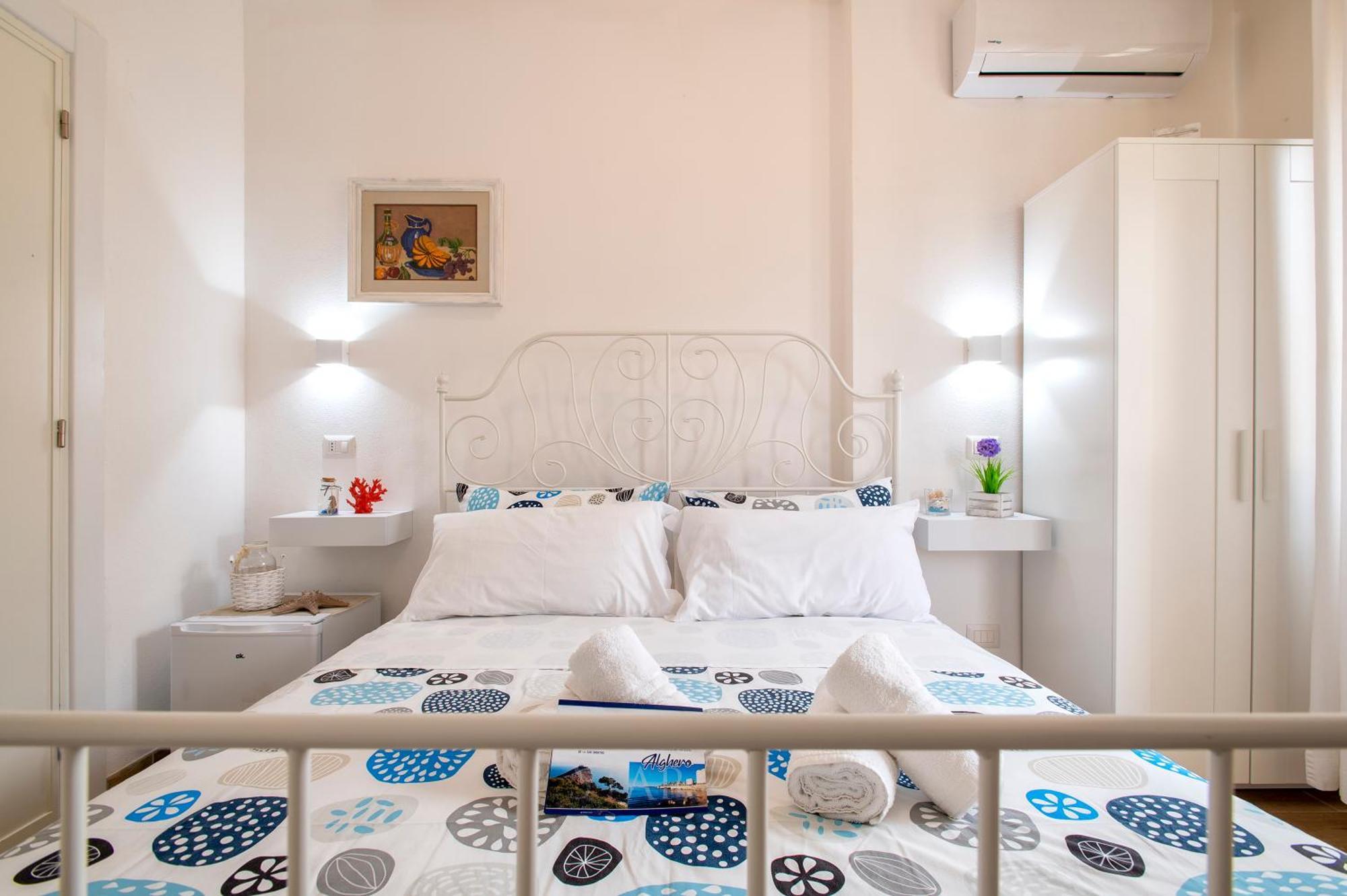 White Star Rooms Алгеро Екстериор снимка