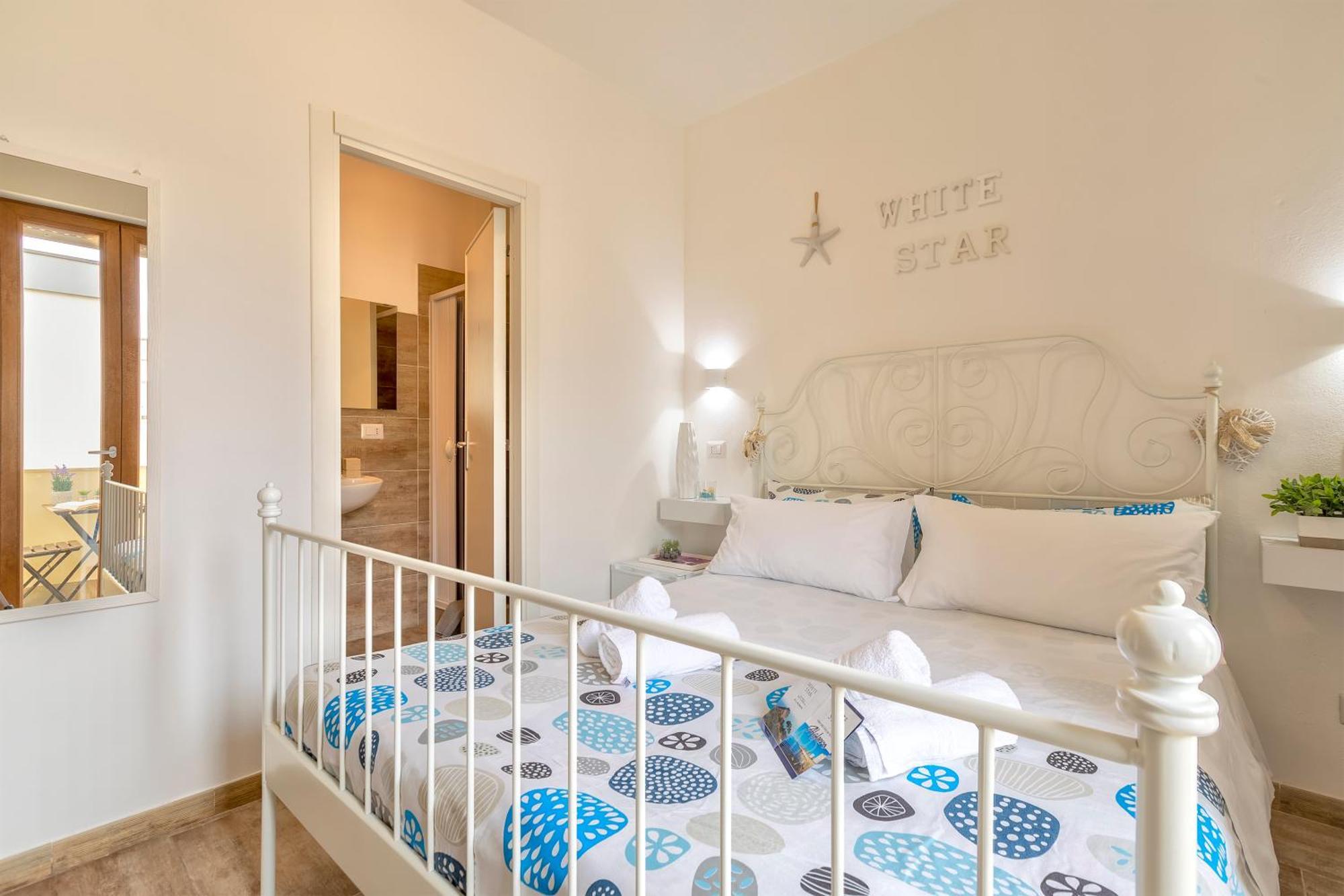 White Star Rooms Алгеро Екстериор снимка